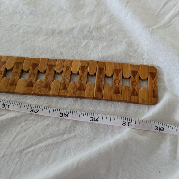 Vintage wooden bamboo Belt With Crown Lion buckle - Picture 5 of 6